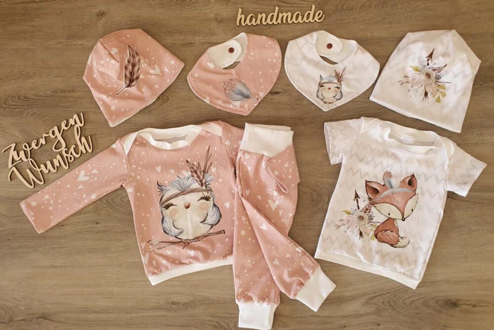 Babykleidung, Hose, Strampler, Mütze